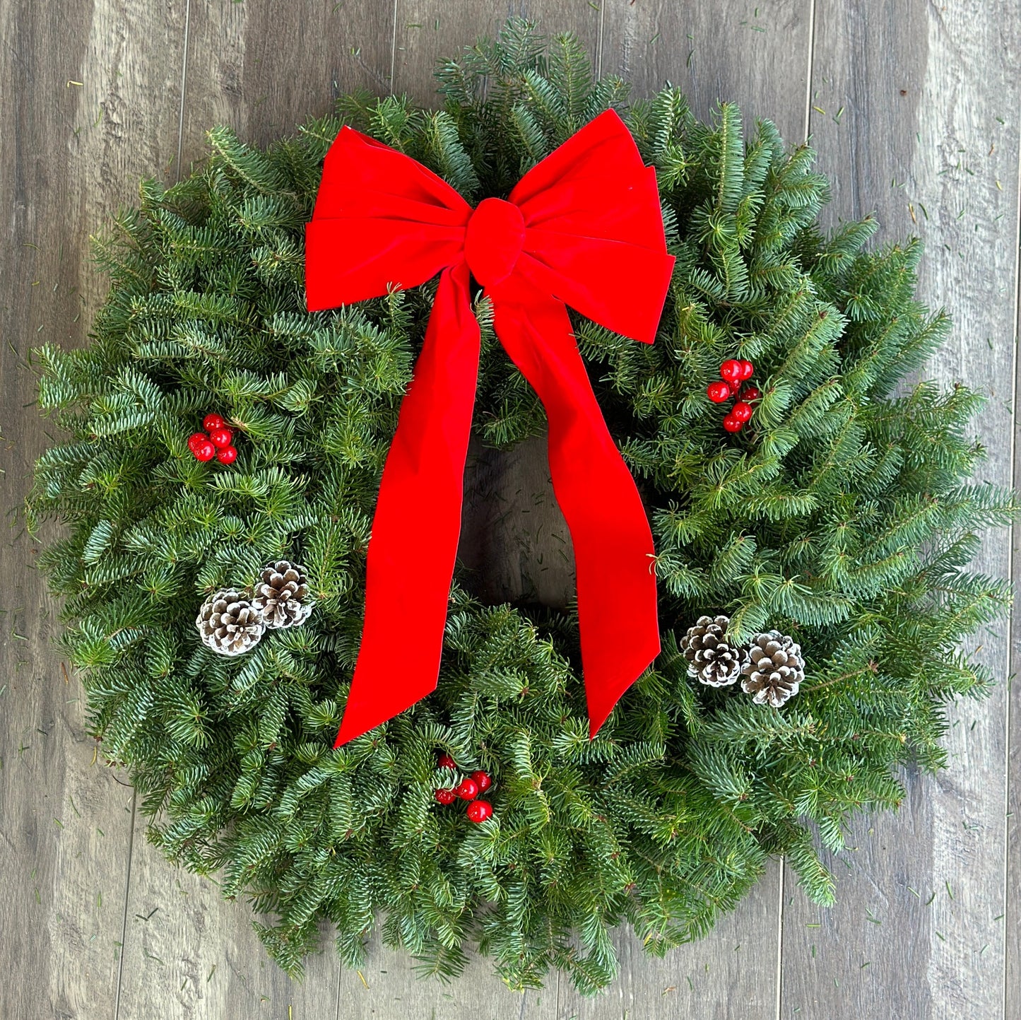 Fresh Balsam Wreath - Red Velvet Classic