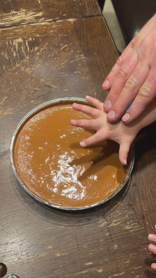 Video showing DIY stepping stone being made