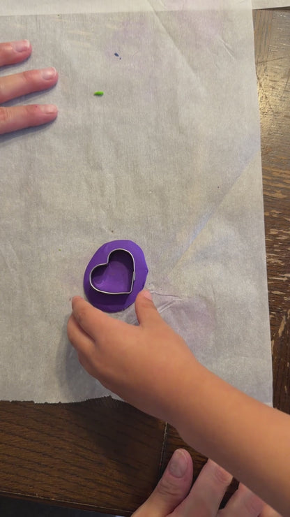 Fingerprint Heart Keepsake Kit – DIY Kids Clay Magnet Craft